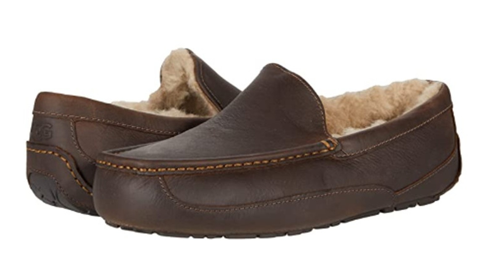 UGG Mens Ascot Matte Slippers US 8 EU 41 Brown Leather NIB